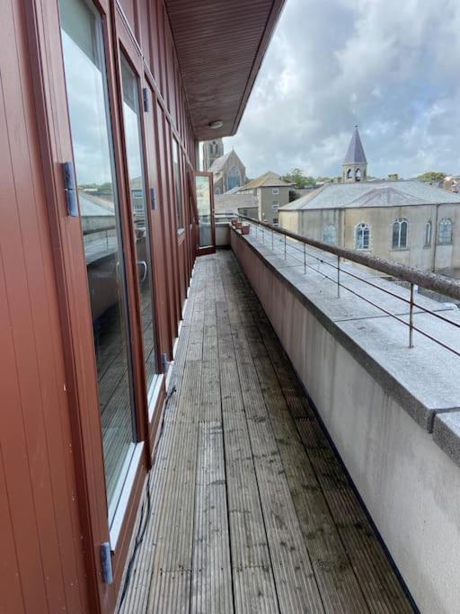 Vera'S Penthouse Вексфорд Екстер'єр фото